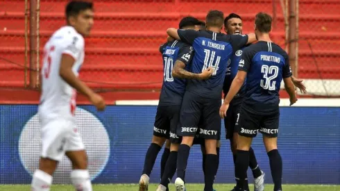 El festejo de los jugadores de Talleres.