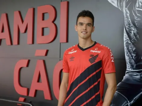 Felipe Aguilar, presentado como 'rockstar' tras fichar con Atlético Paranaense