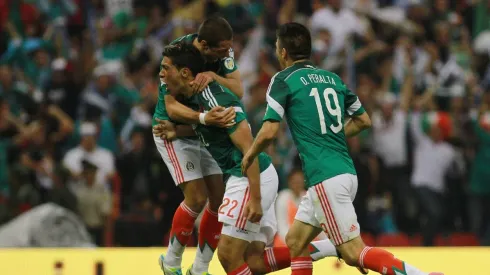 Wolves se acordó de un golazo de Raúl Jiménez.