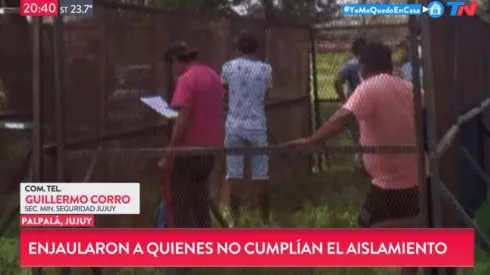 Pasó en Jujuy: metieron en una jaula a quienes violaron la cuarentena