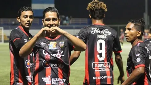 ¿Quién es Fernando Villalpando, el mexicano que la rompe en Nicaragua durante la pandemia?