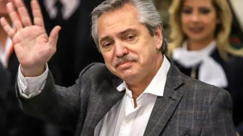 Alberto Fernández explicó su polémico RT: "Fue un error involuntario"