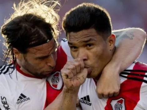 El ida y vuelta de Cavenaghi y Teo Gutiérrez en Instagram