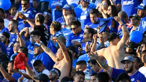 Ya no se lo toman a broma: el fastidio de aficionados de Cruz Azul