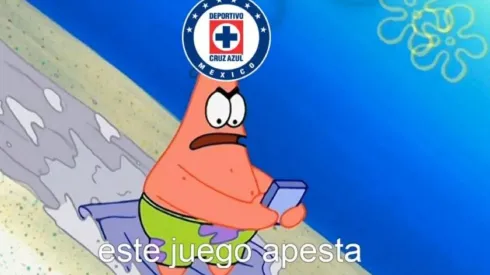 Los mejores memes tras una nueva cruzazuleada.