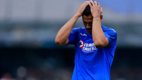 Los hinchas de Cruz Azul le piden a Passerini que no juegue más