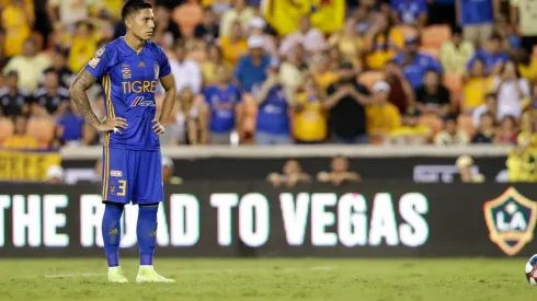 Salcedo piensa en dos destinos lejanos para seguir su carrera