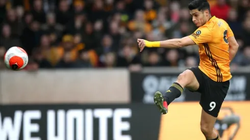 Raúl Jiménez habló sobre los rumores que lo vinculan con gigantes europeos