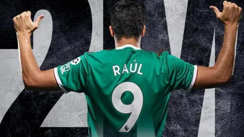 Raúl Jiménez presumió sus dos millones de seguidores en Instagram. Foto: @raulalonsojimenez9