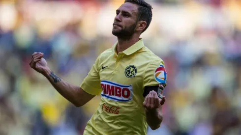 Layún completó un partido en América con espeluznante lesión