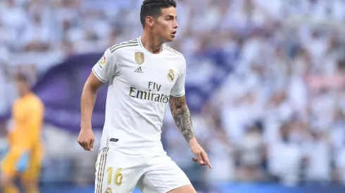 Nueve equipos luchan por incorporar a James en el siguiente mercado de pases