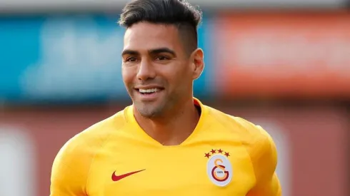 Galatasaray confirmó que le rebajará el sueldo a Radamel Falcao