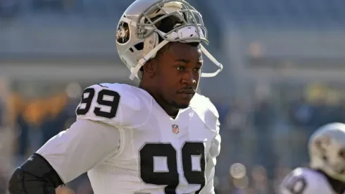 Aldon Smith vuelve a las canchas tras cinco años
