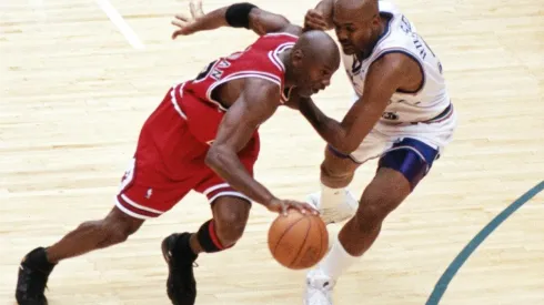 Eres el árbitro de ‘El Último Tiro’: ¿le cobrarías falta a Jordan?