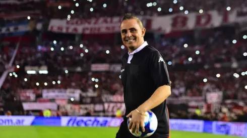 Pablo Lunati en el Estadio Monumental de Núñez.