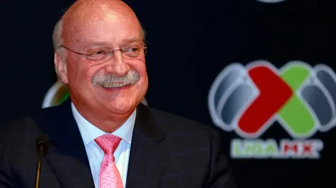 Enrique apunta a que el deporte regrese en la segunda mitad del 2020.