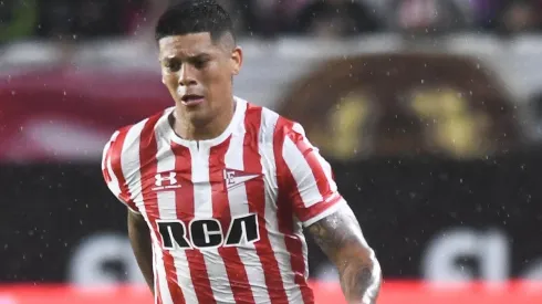 Marcos Rojo en un partido de Estudiantes.
