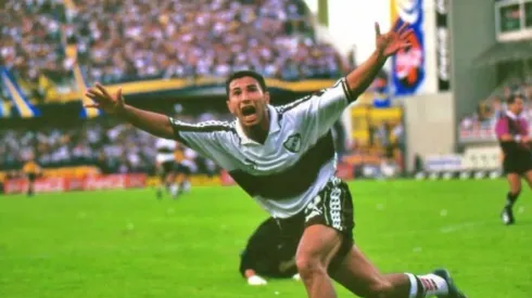 Mauricio Hanuch con la camiseta de Platense.