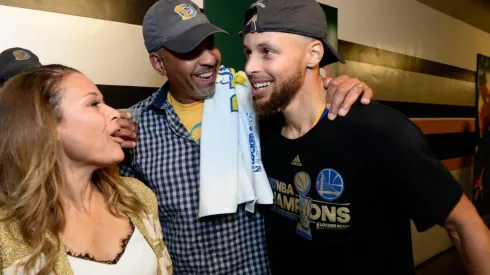 NBA se llevará a las familias de los jugadores a Orlando