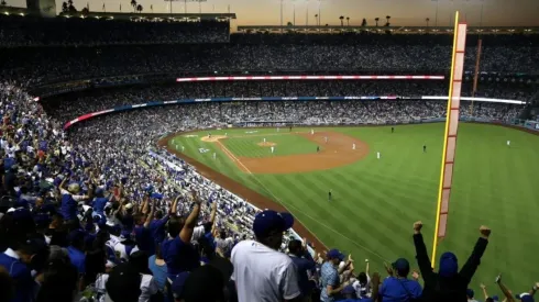 Sigue el cruce entre jugadores y la MLB