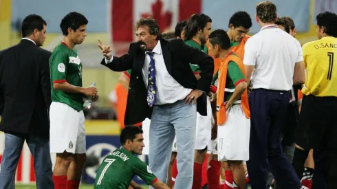 El mensaje de La Volpe a Guardado previo al encuentro frente Argentina que hizo enfadar a Borgetti