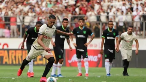 Dos Santos le anotó a Alianza en el último clásico.