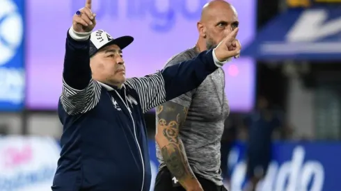 Diego Maradona, entrenador de Gimnasia.