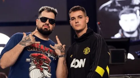 Papo junto a Bnet, actual campeón del mundo. (Instagram)