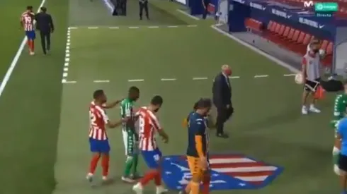 Genial momento en el estadio Wanda Metropolitano.