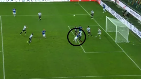 La chilena de Federico Bonazzoli.