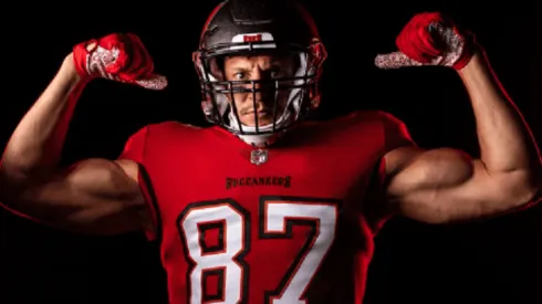 Rob Gronkowski volvió del retiro para jugar en los Buccaneers (https://www.buccaneers.com)
