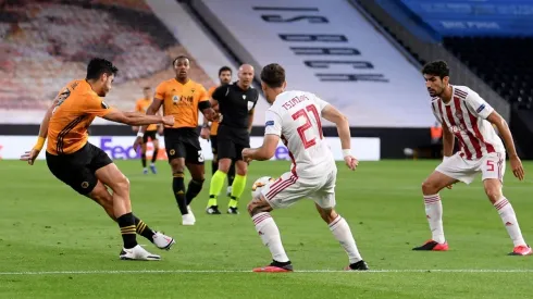 Raúl Jiménez se inventó una rabona que era digna de un premio Puskás