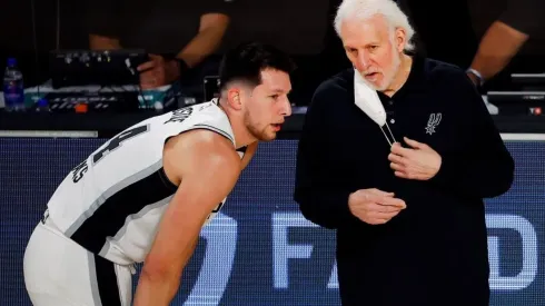Gregg Popovich y los Spurs fuera de playoffs tras 22 años