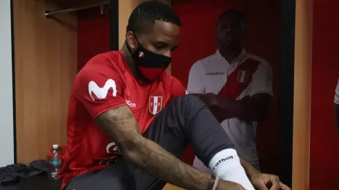 Jefferson Farfán llegó proviente de Rusia.