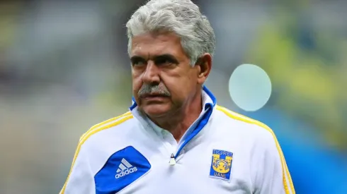 Dolor en el pecho y complicaciones al respirar: el susto que se llevó el Tuca Ferretti