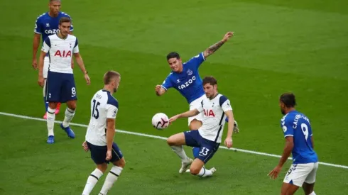 En el debut de James Rodríguez en la Premier, Everton le ganó a Tottenham