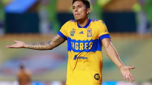 El futuro de Carlos Salcedo es incierto (Getty Images)