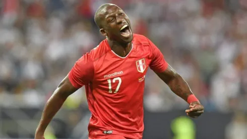 Luis Advíncula ya sabe lo que es anotar en la Selección Peruana.
