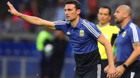Lionel Scaloni no tiene mucho tiempo para seguir probando.