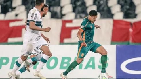 Fernando Pacheco juega su primera temporada en el fútbol de Brasil.