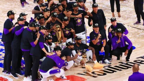 Los Angeles se rinde ante los Lakers campeones de NBA