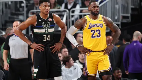 Giannis Antetokounmpo y LeBron James