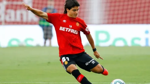 Luka Romero con la camiseta de Mallorca.