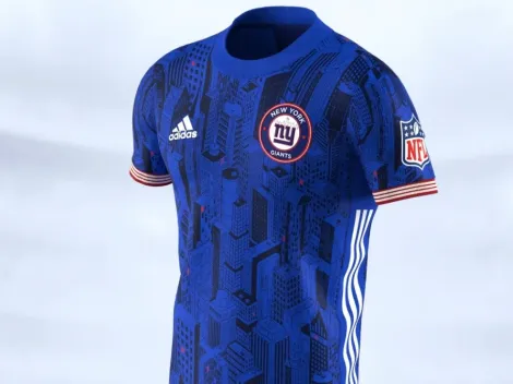 Azul gigante: las jerseys modo fútbol de New York Giants