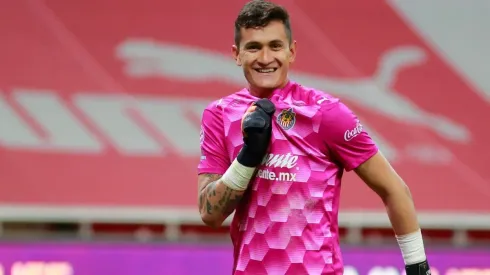 Gudiño no quiere pensar en una posible salida de Chivas. Fuente: Jam Media