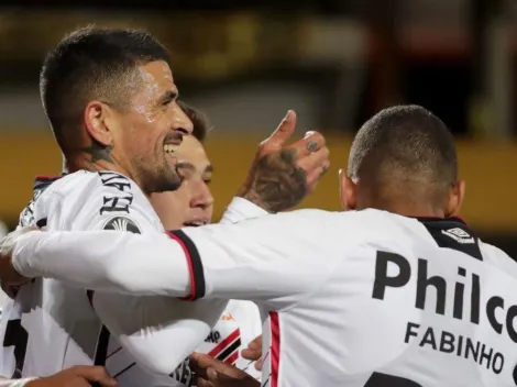 A Paranaense se le contagiaron dos arqueros y hará debutar a uno mañana ante River