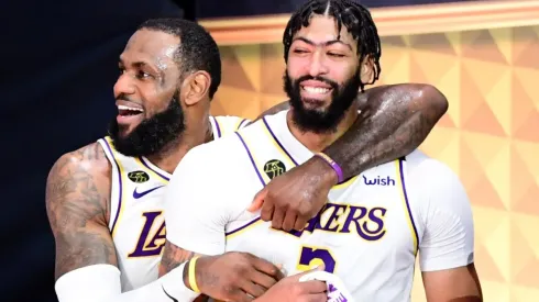 LeBron James y Anthony Davis