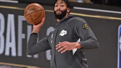 Anthony Davis se mete en la historia de la NBA