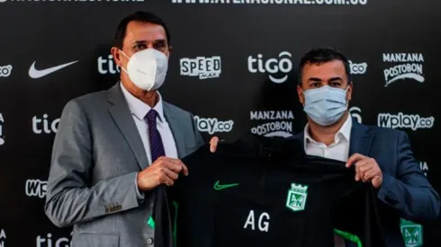 Presentación de Alexandre Guimaraes.