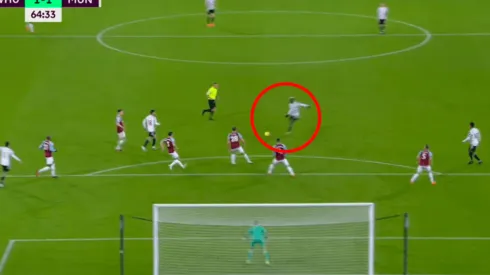 Entre Bruno Fernandes y Pogba hicieron el gol del sábado en la Premier